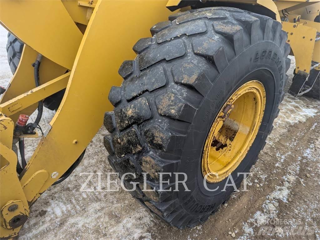 CAT 938M Radlader