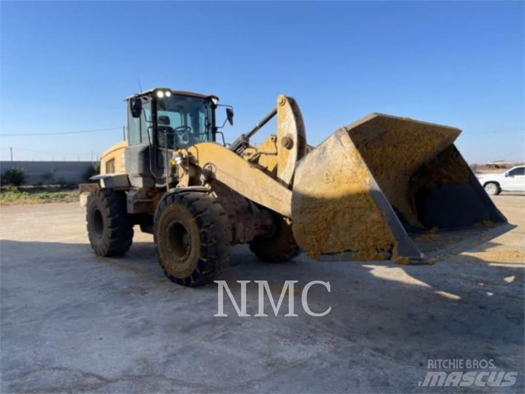 CAT 938M Radlader