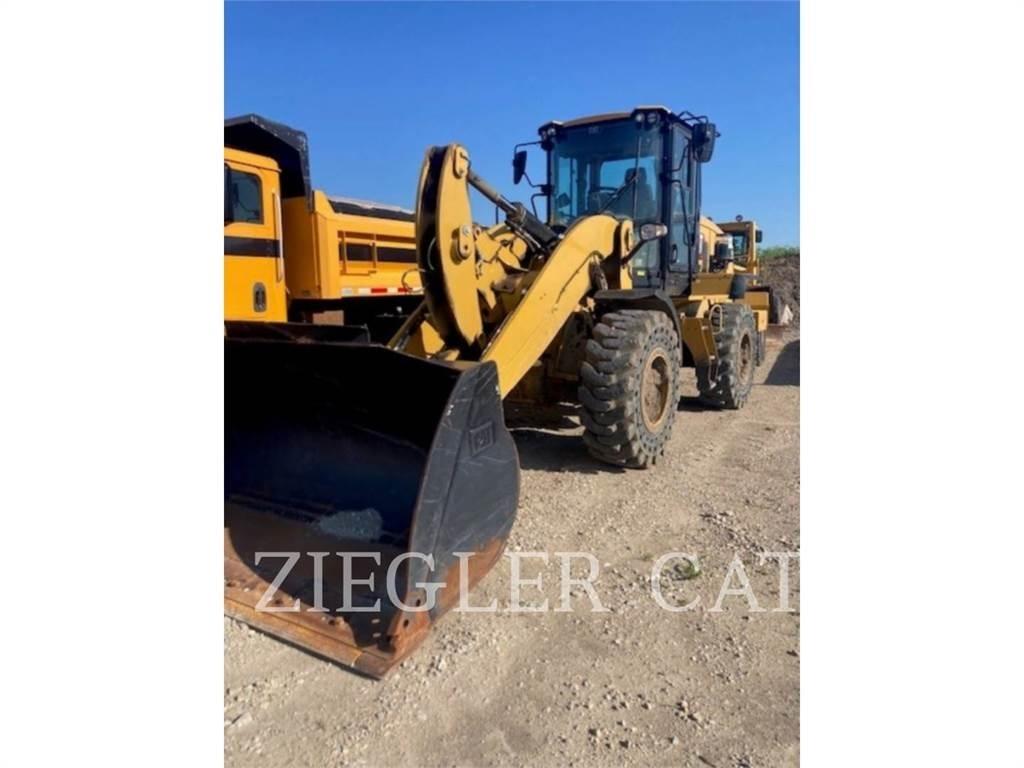 CAT 938M Radlader