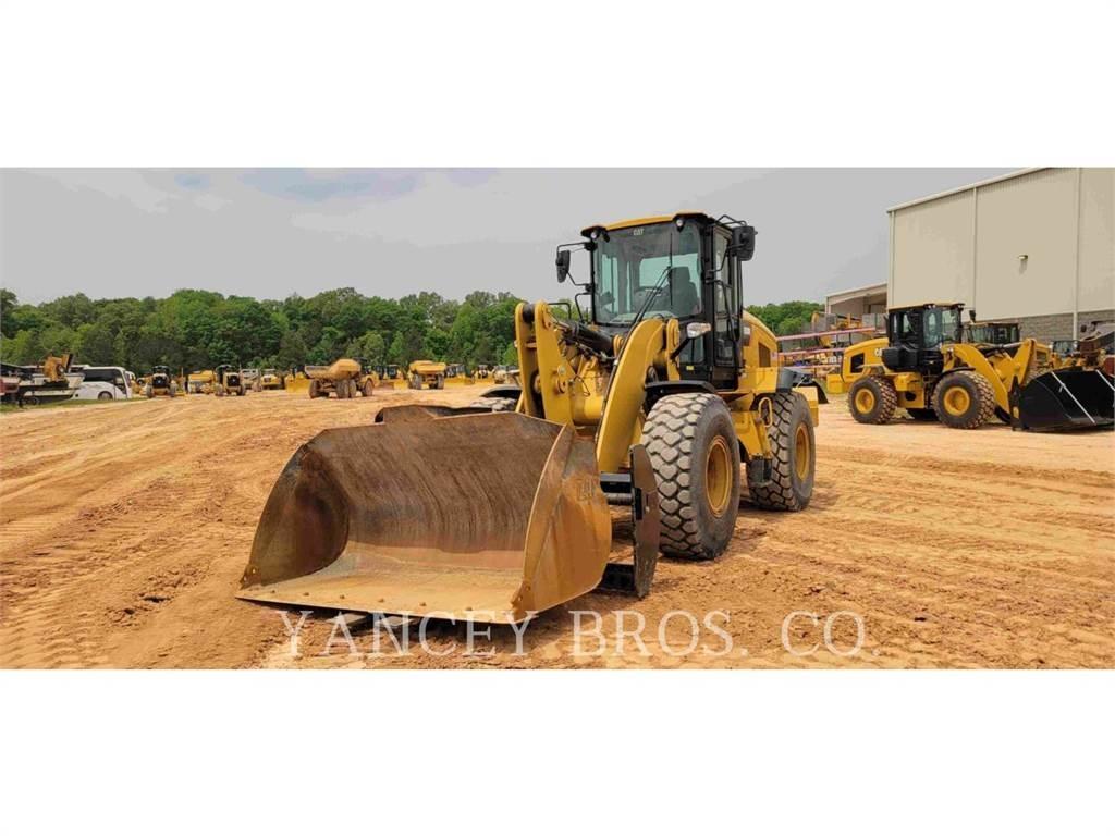 CAT 938M Radlader
