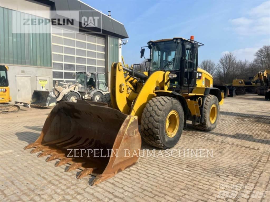 CAT 938M Radlader