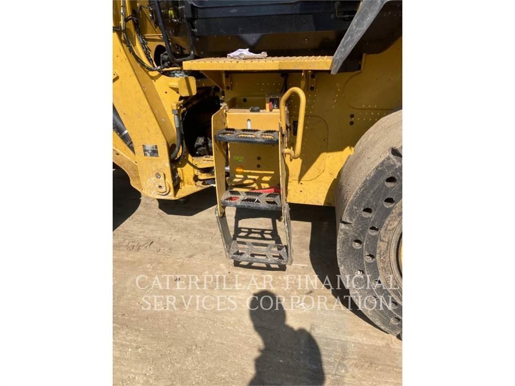 CAT 938M Radlader