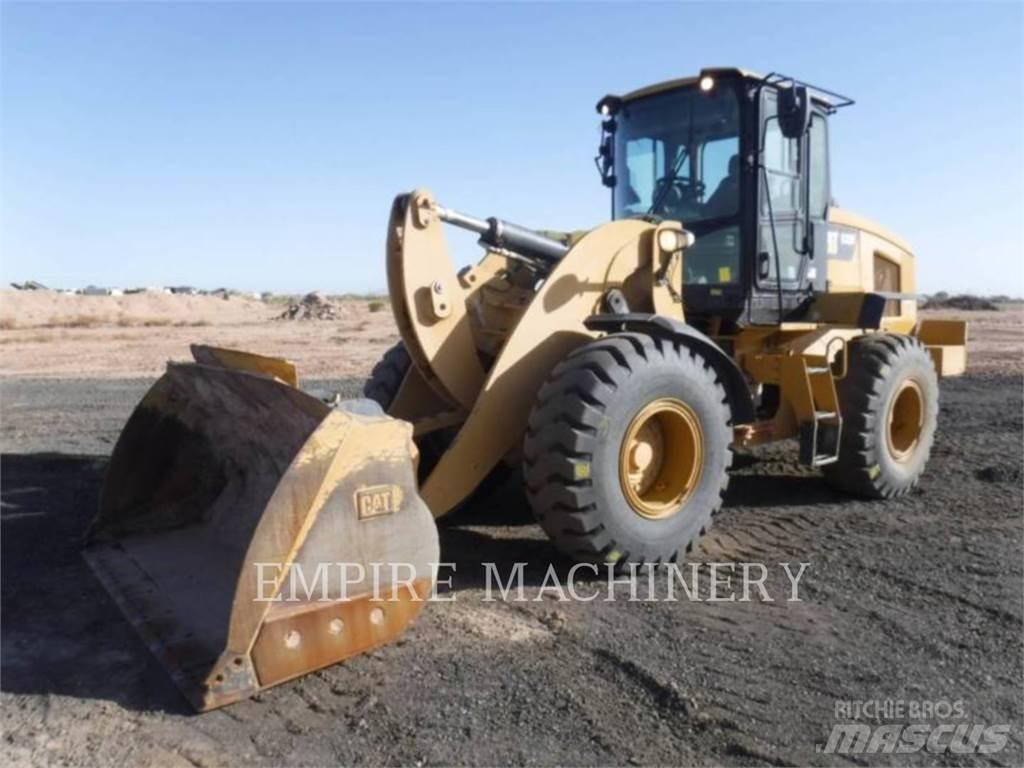 CAT 938M Radlader
