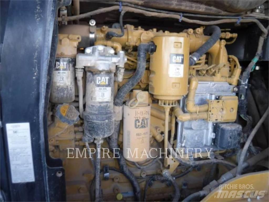 CAT 938M Radlader