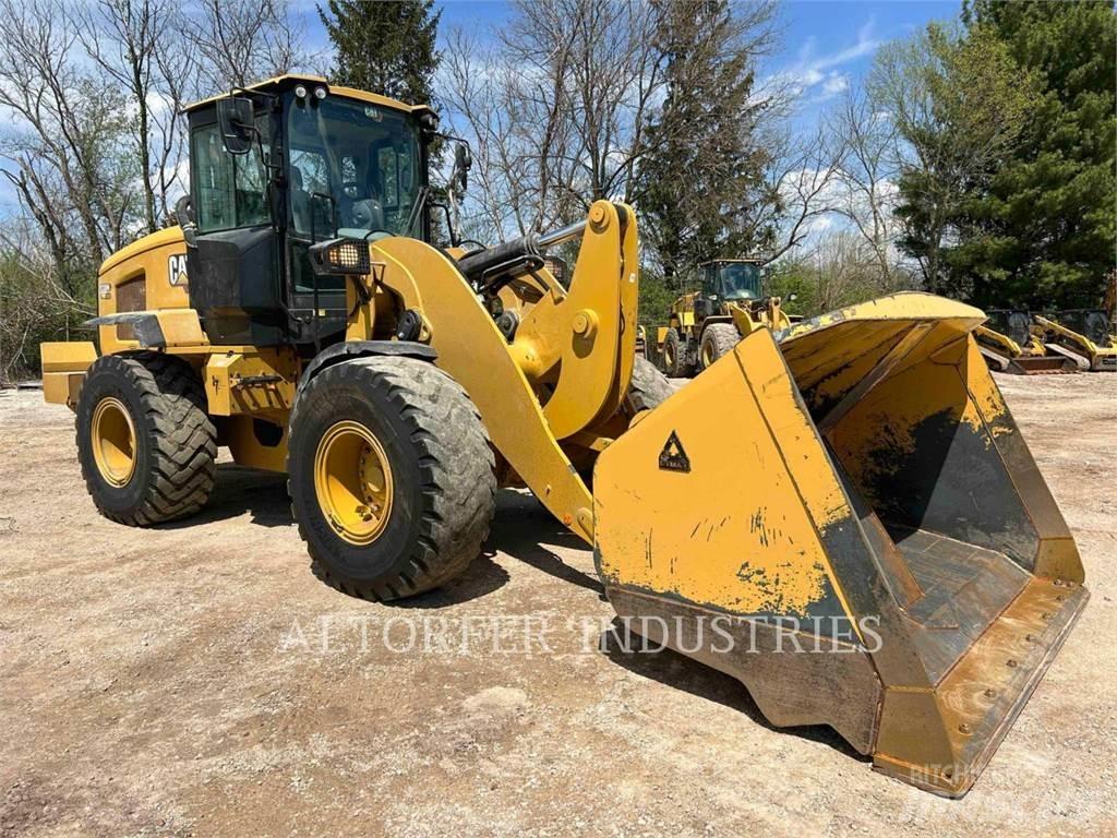 CAT 938M Radlader