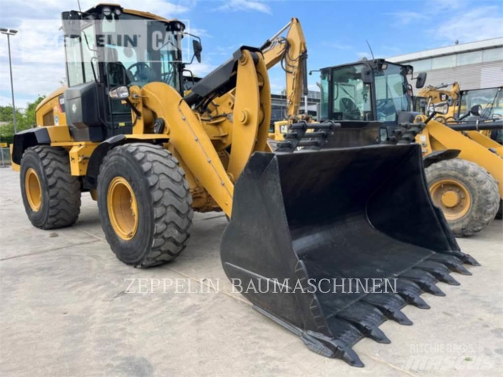 CAT 938M Radlader