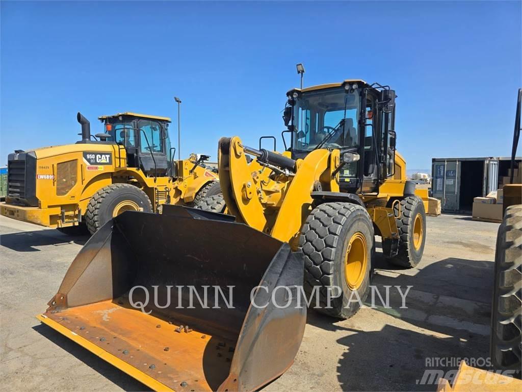 CAT 938M Radlader