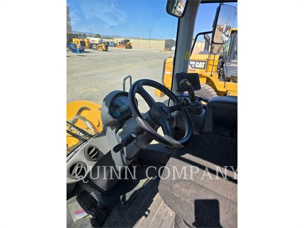 CAT 938M Radlader
