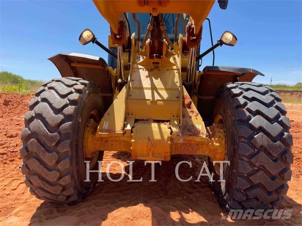 CAT 938M Radlader