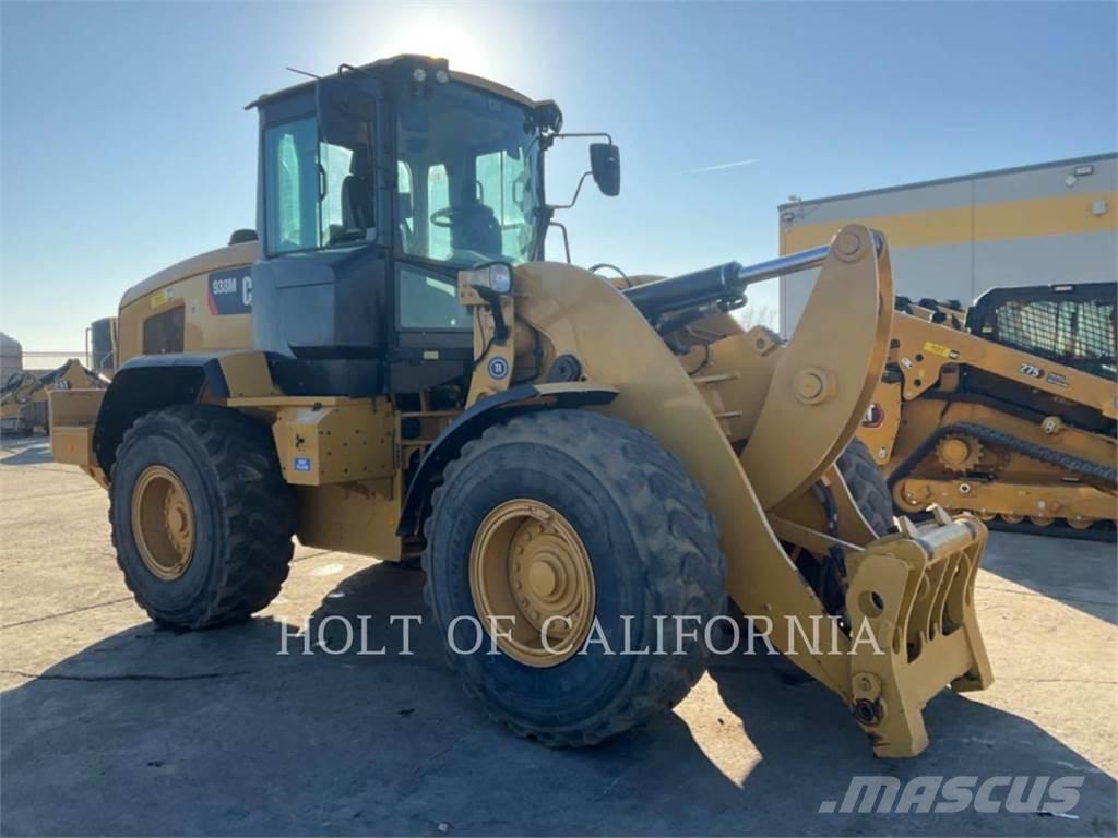 CAT 938M Radlader