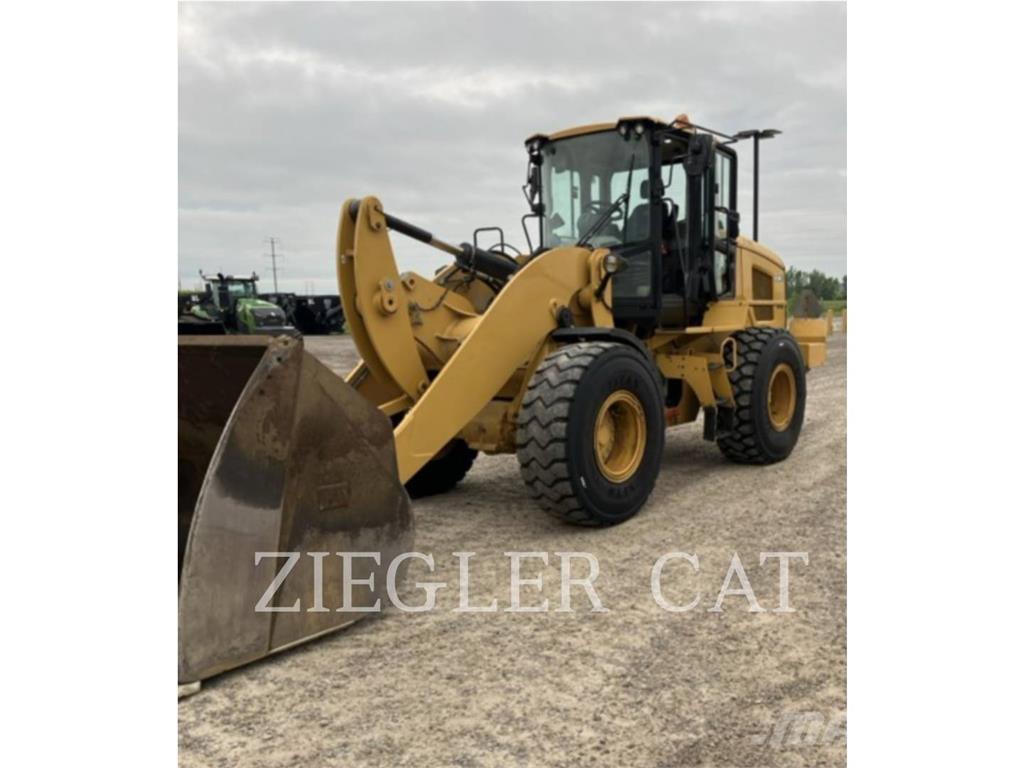 CAT 938M Radlader