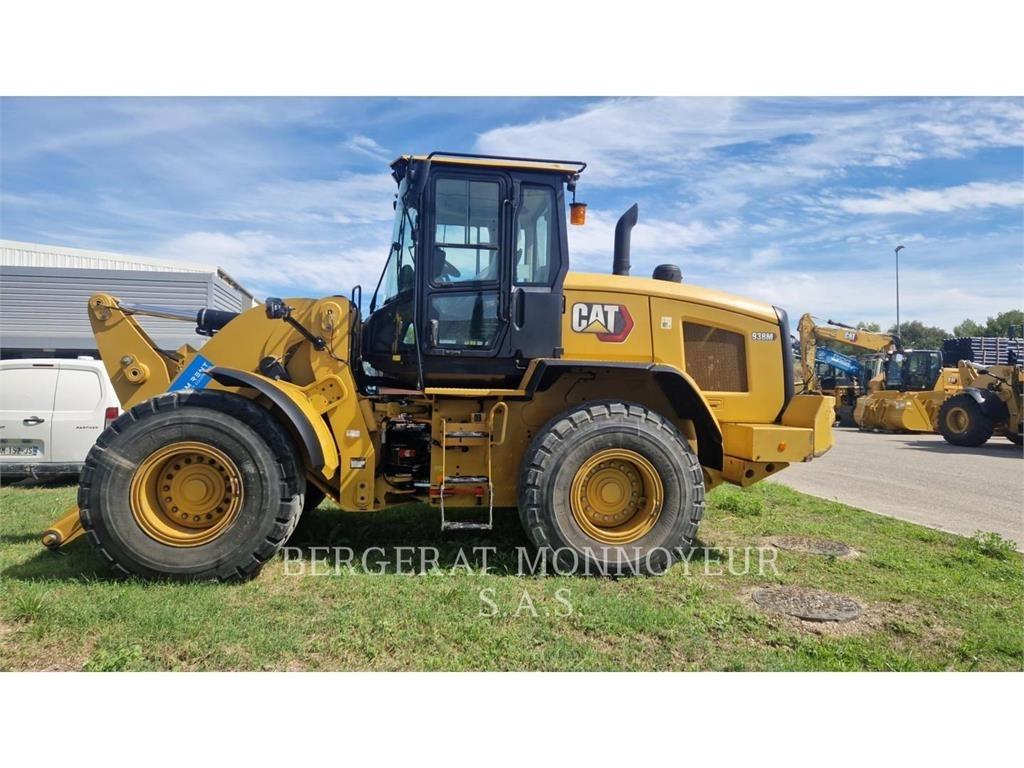CAT 938M Radlader