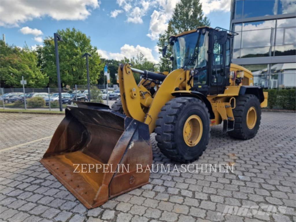 CAT 938M Radlader