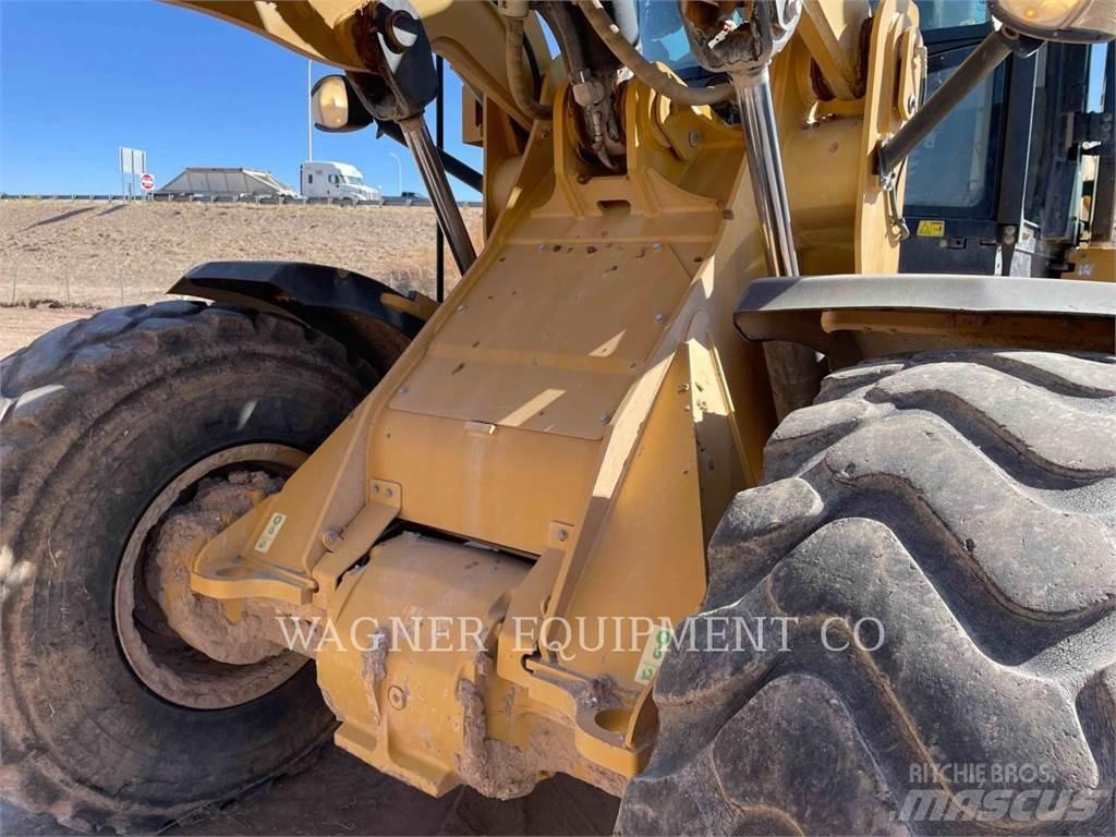 CAT 938M FC Radlader