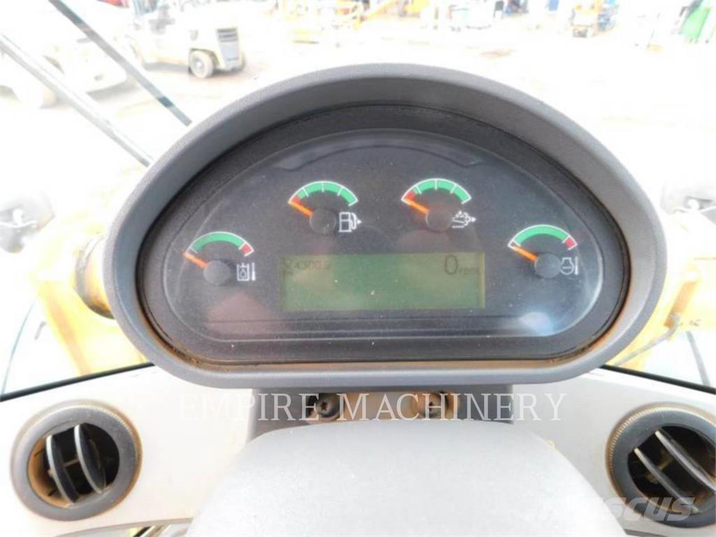 CAT 938M FC Radlader