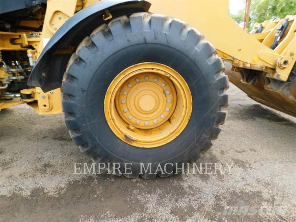 CAT 938M FC Radlader