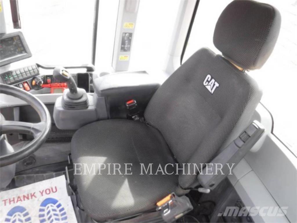 CAT 938M FC Radlader