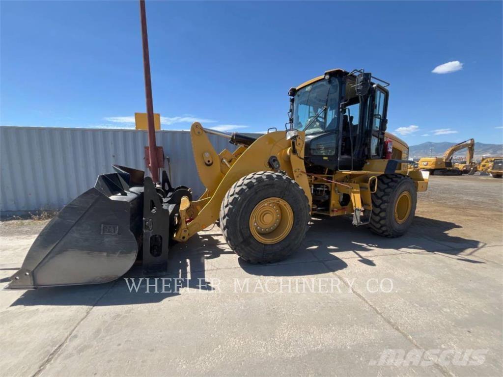 CAT 938M QC Radlader