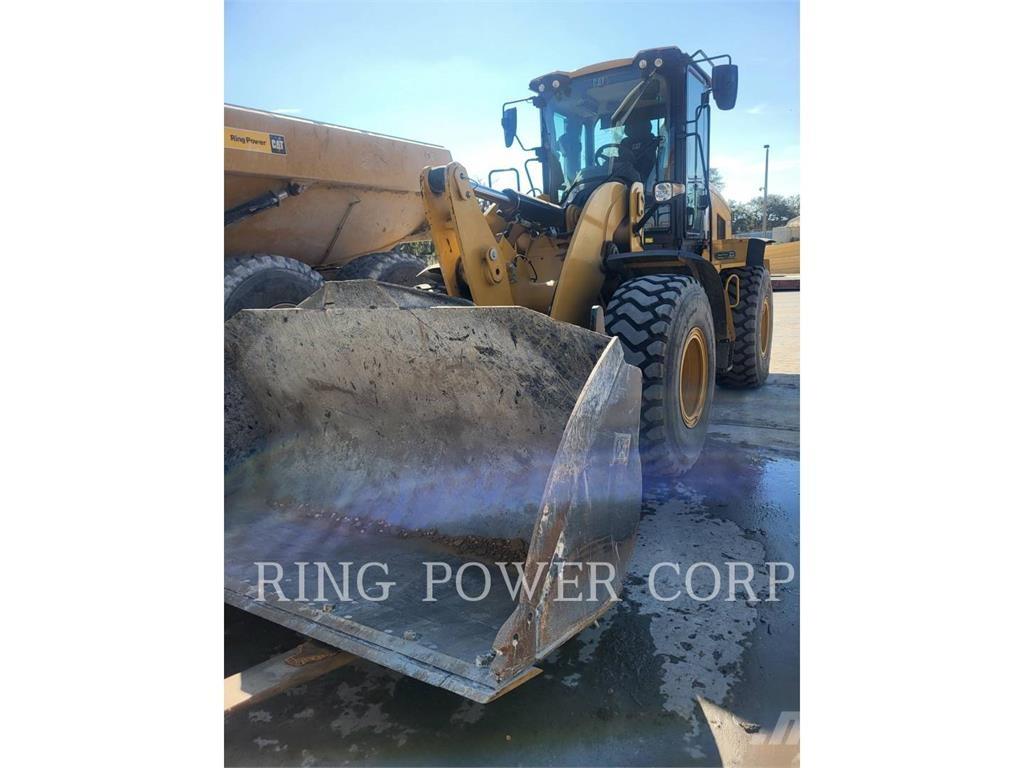 CAT 938QC Radlader
