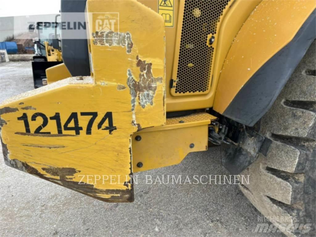 CAT 962M Radlader