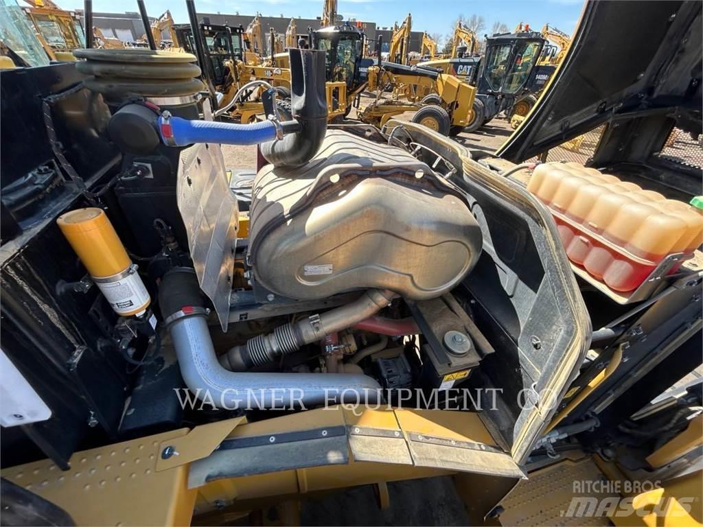 CAT 962M Radlader
