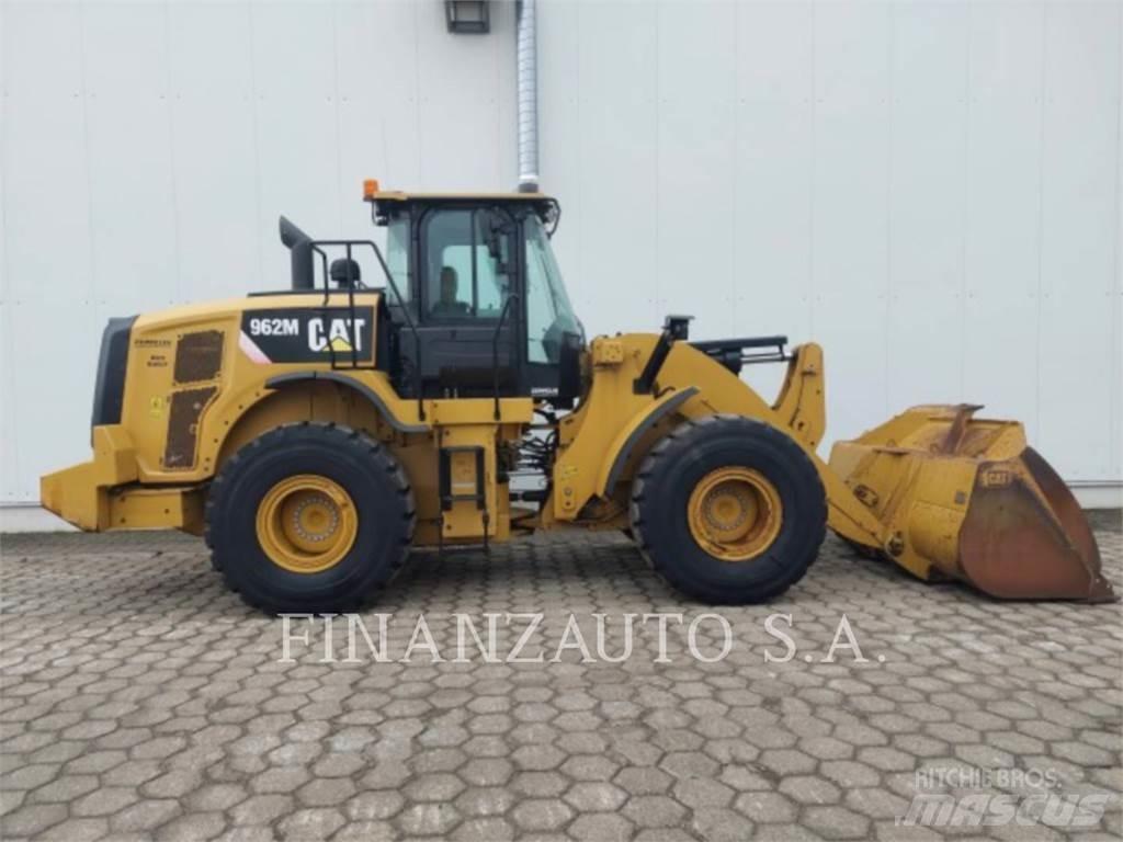 CAT 962M Radlader
