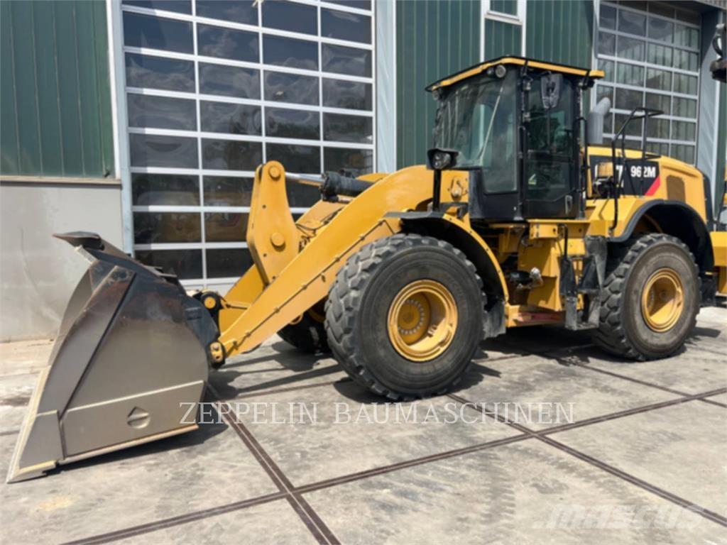 CAT 962M Radlader