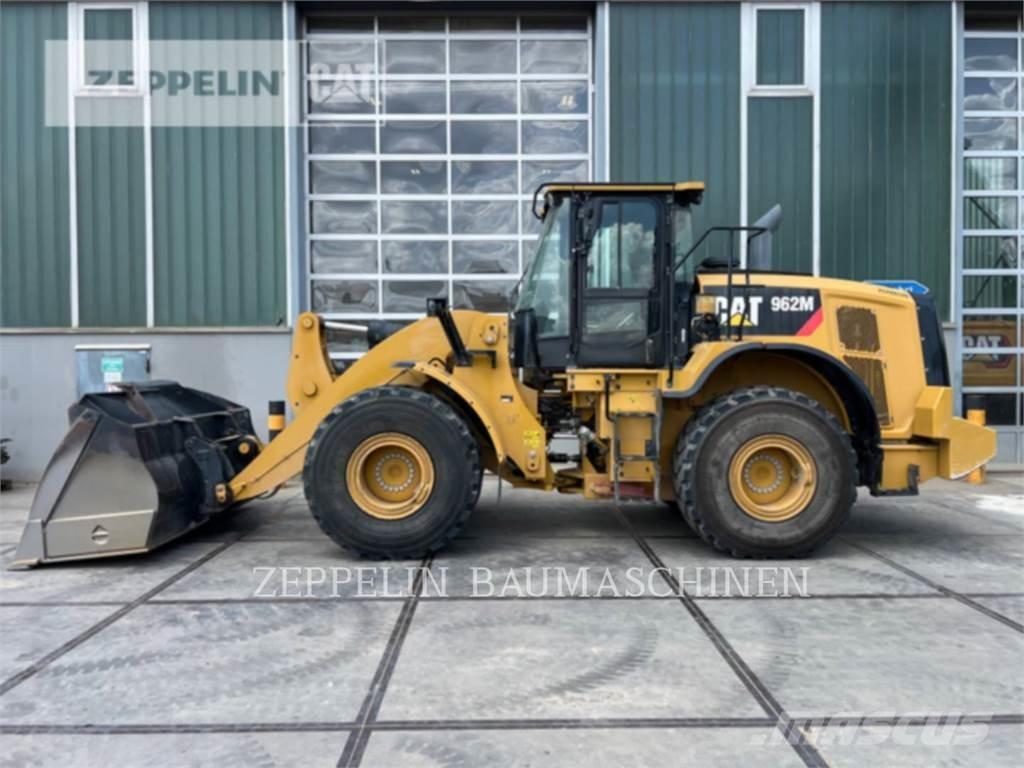 CAT 962M Radlader