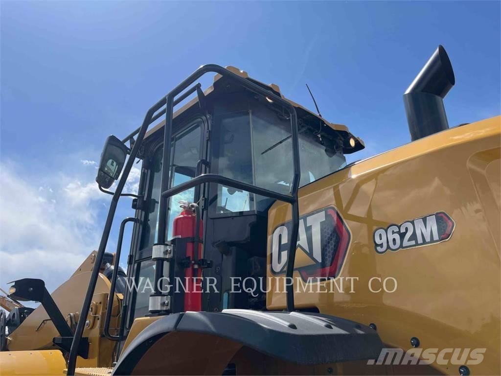 CAT 962M Radlader