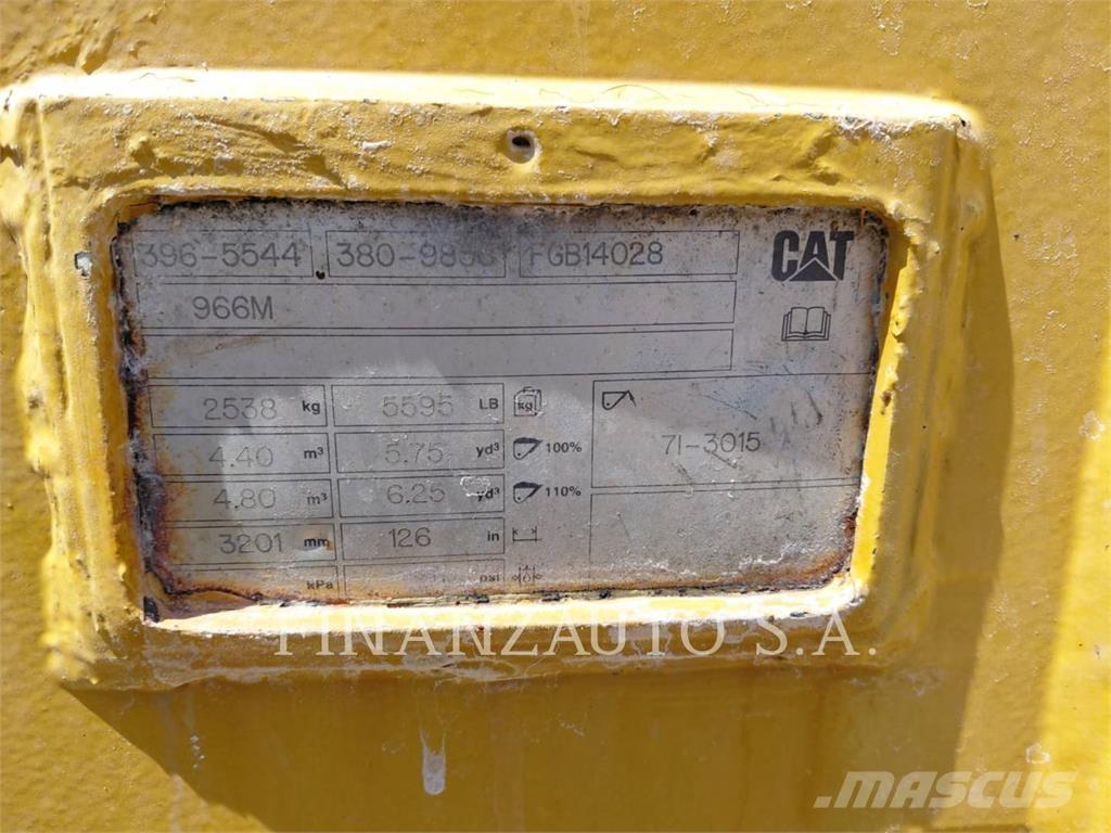 CAT 966 Radlader