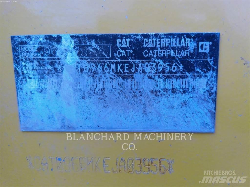 CAT 966M Radlader
