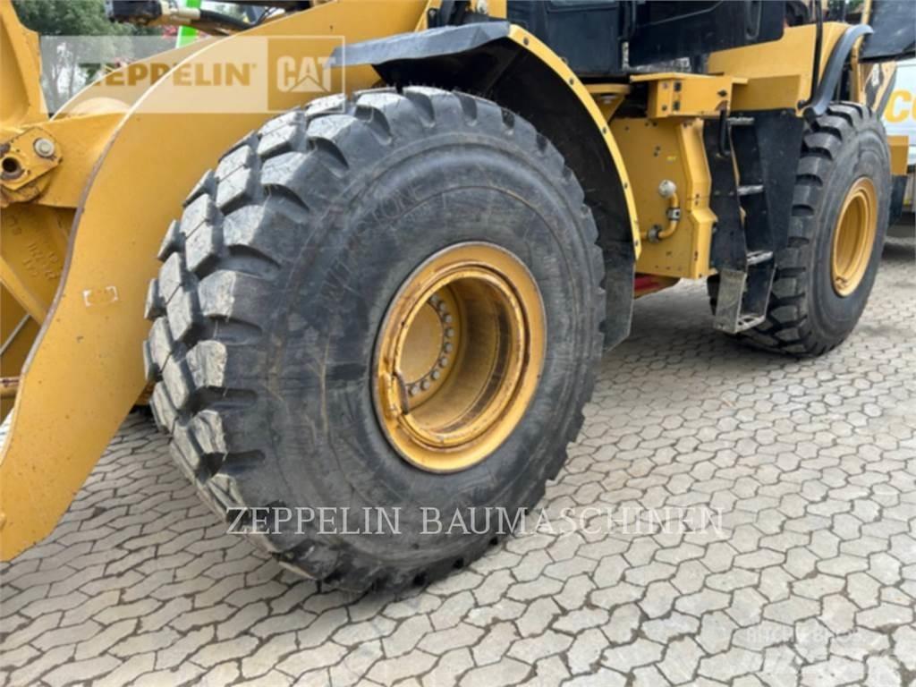 CAT 966M Radlader