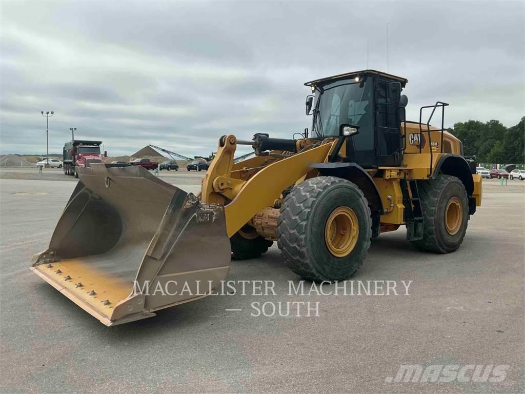 CAT 966M Radlader
