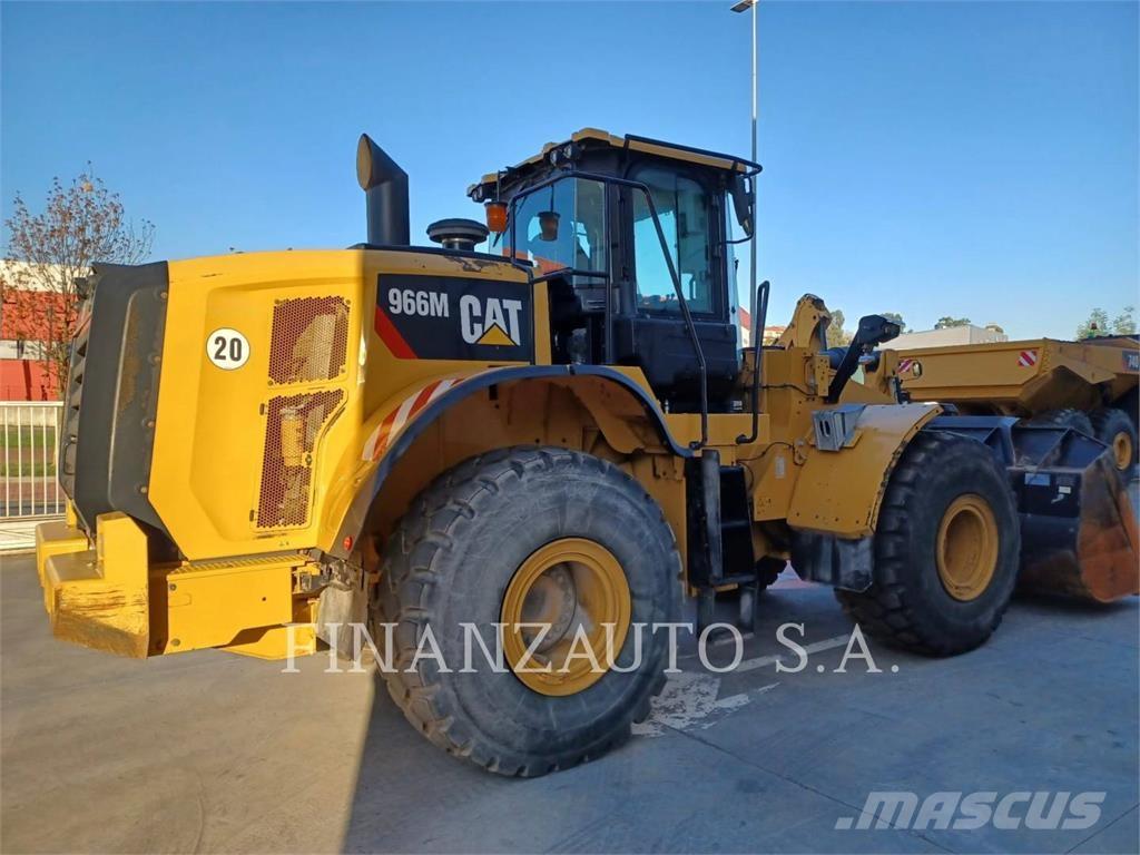 CAT 966M Radlader