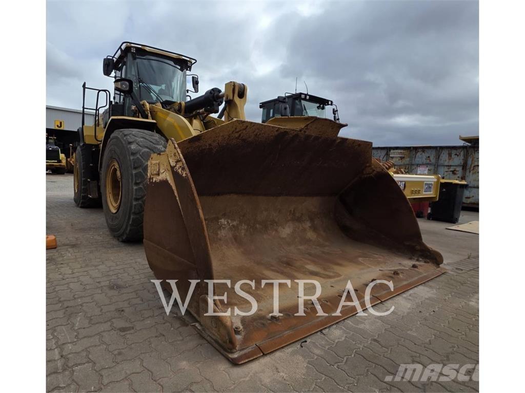 CAT 966M Radlader
