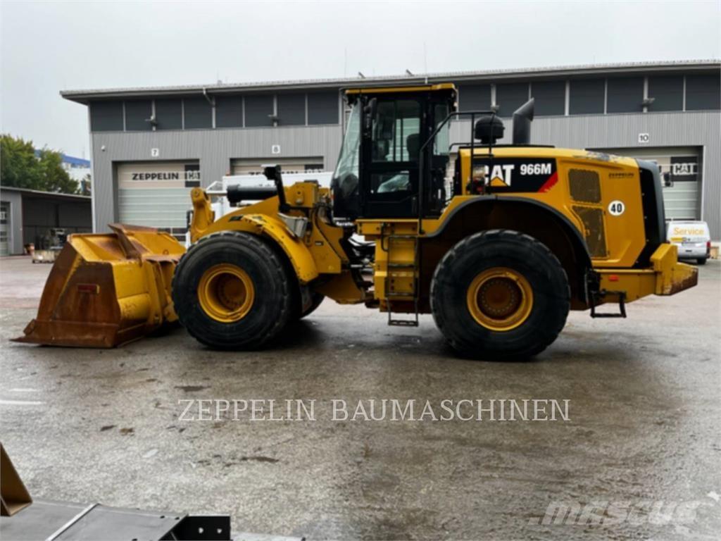 CAT 966M Radlader