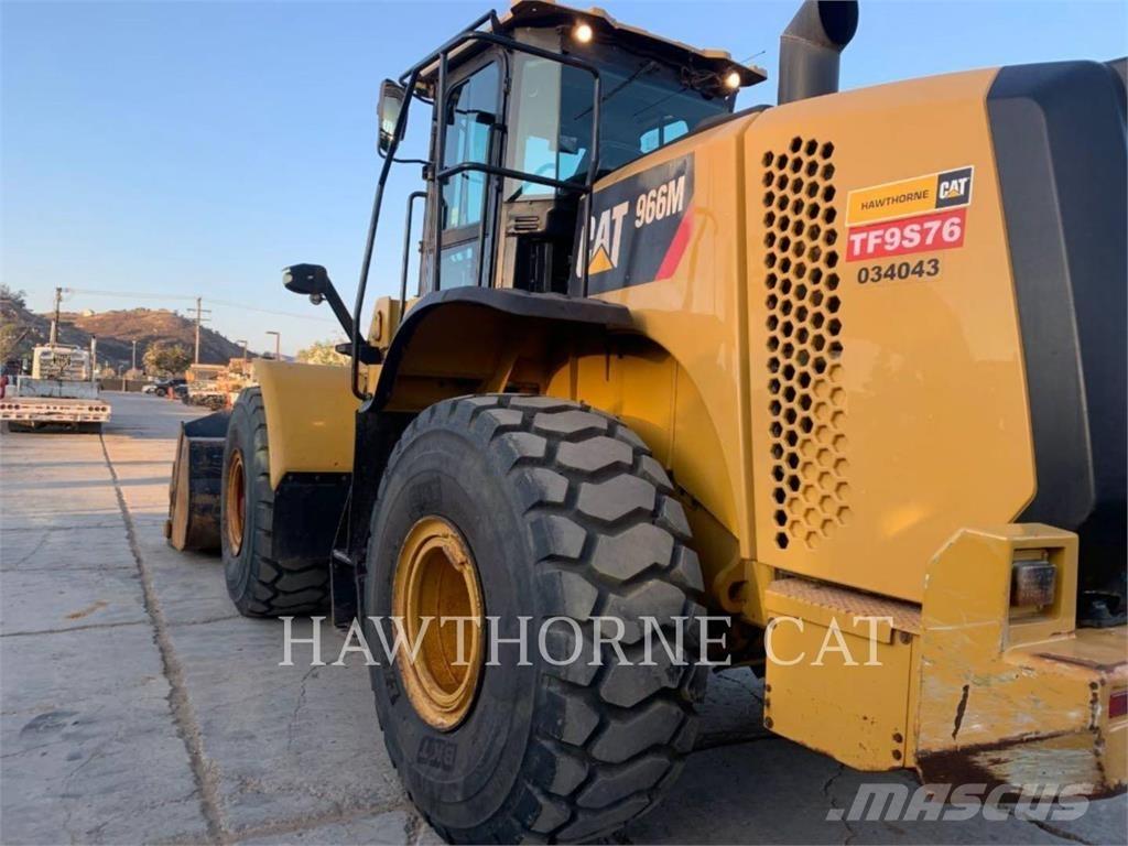 CAT 966M Radlader