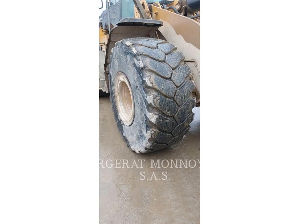 CAT 972M Radlader