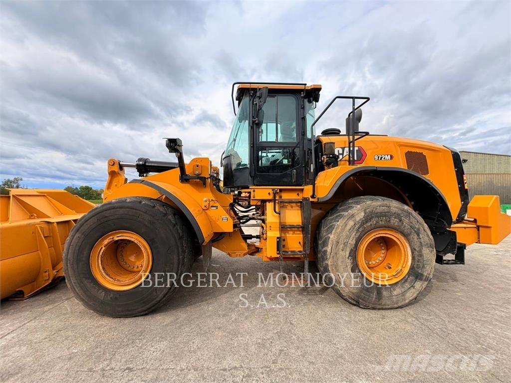 CAT 972M Radlader