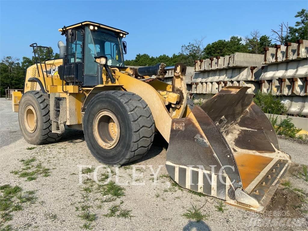 CAT 972M Radlader
