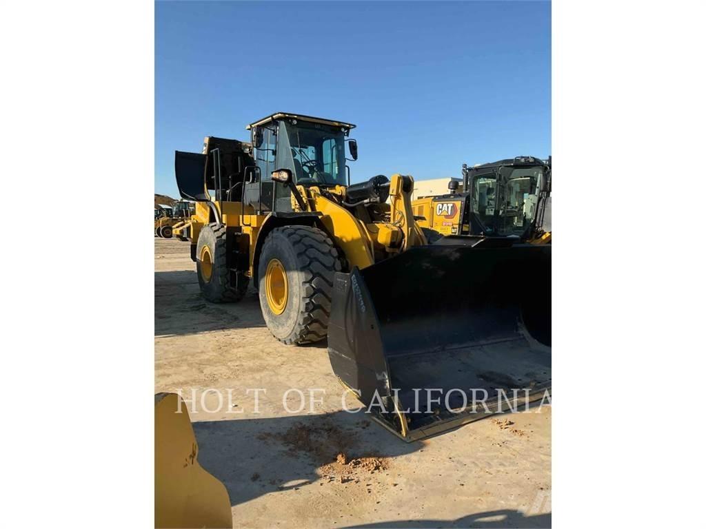 CAT 972M Radlader