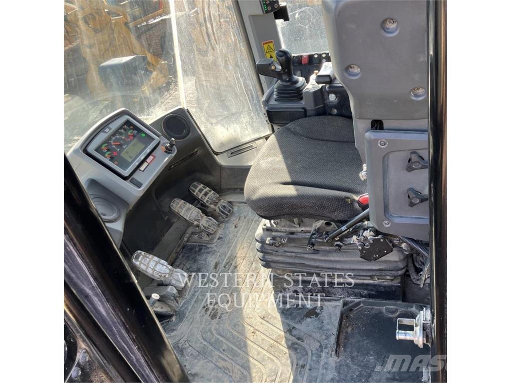 CAT 972M Radlader