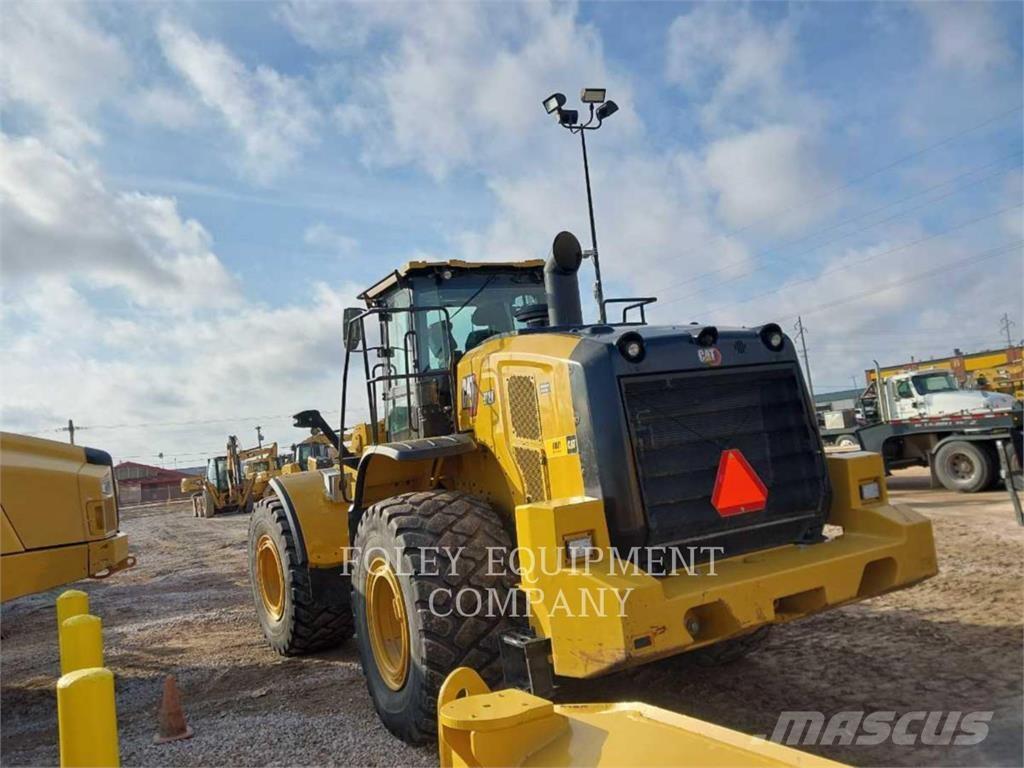 CAT 972M Radlader