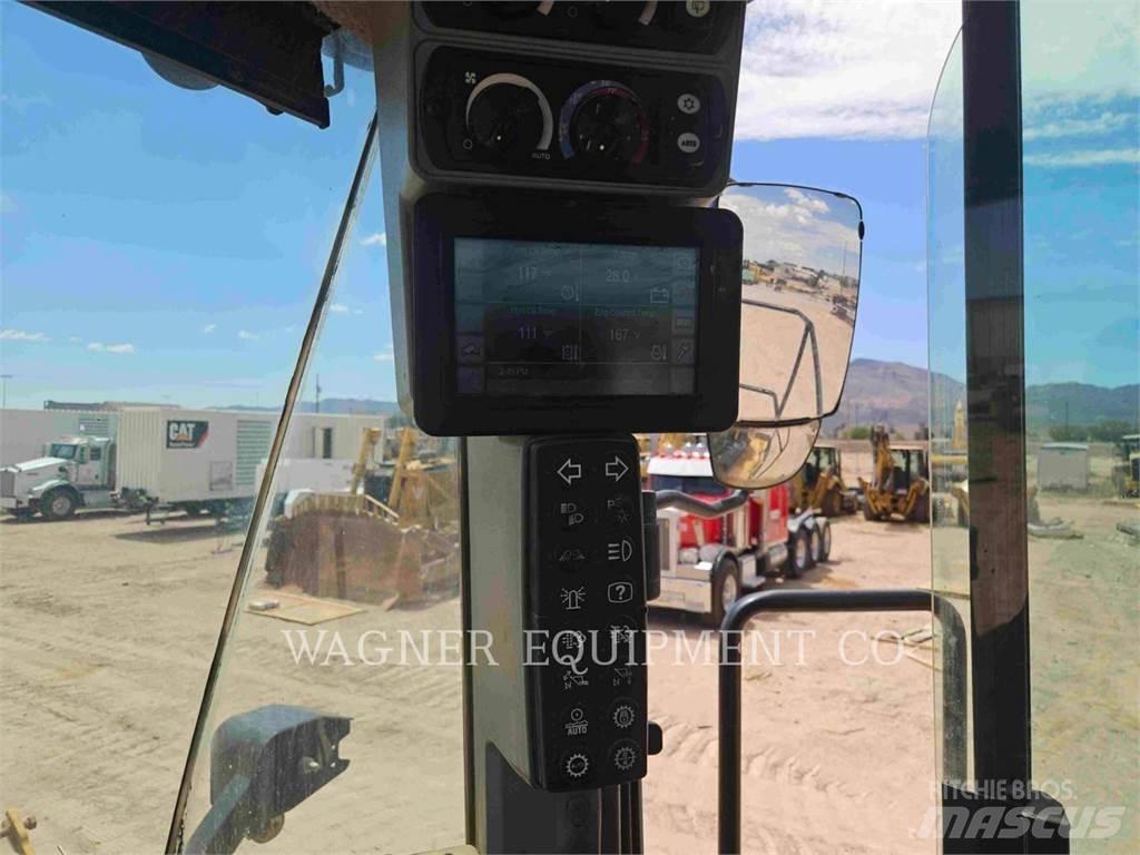 CAT 980M Radlader