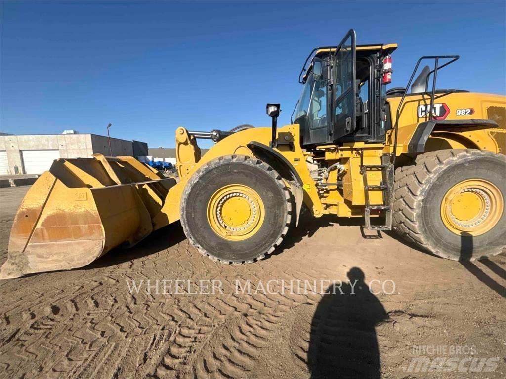 CAT 982 Radlader