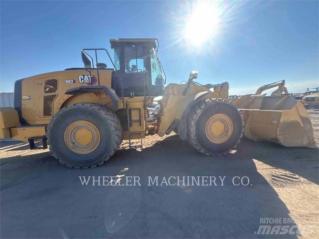 CAT 982 Radlader
