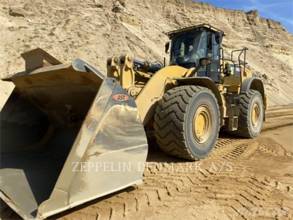 CAT 982M Radlader