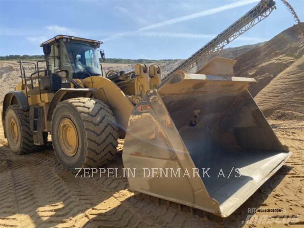 CAT 982M Radlader