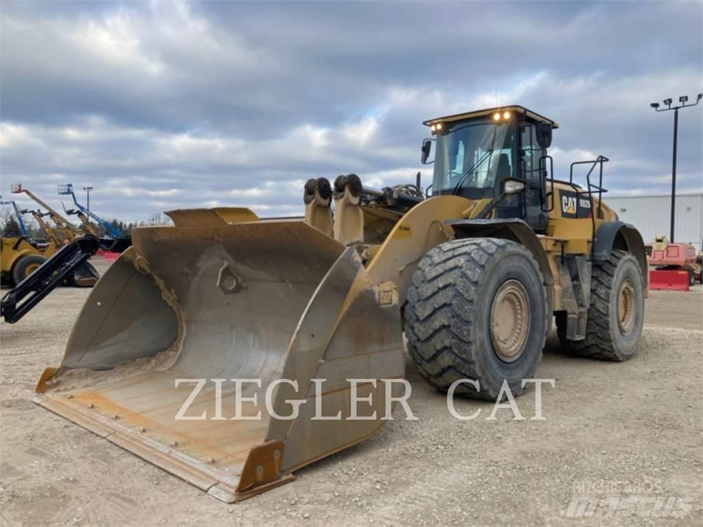 CAT 982M Radlader