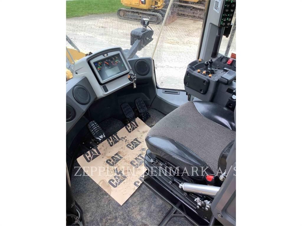 CAT 982M Radlader